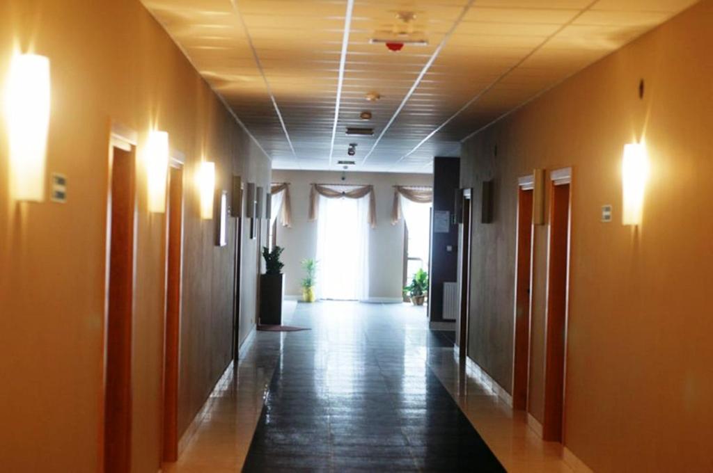 Hotel Milord Pułtusk Екстериор снимка