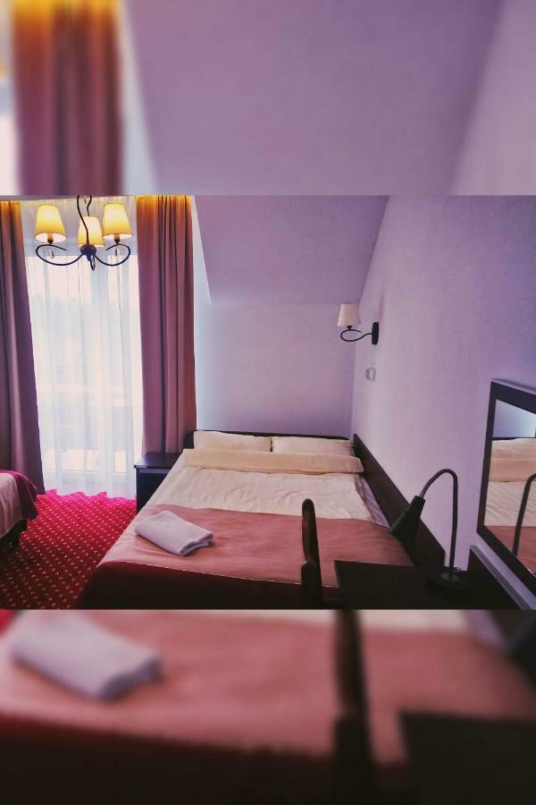 Hotel Milord Pułtusk Екстериор снимка